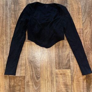 ALO Yoga Black Long Sleeve Cropped Scoop Top